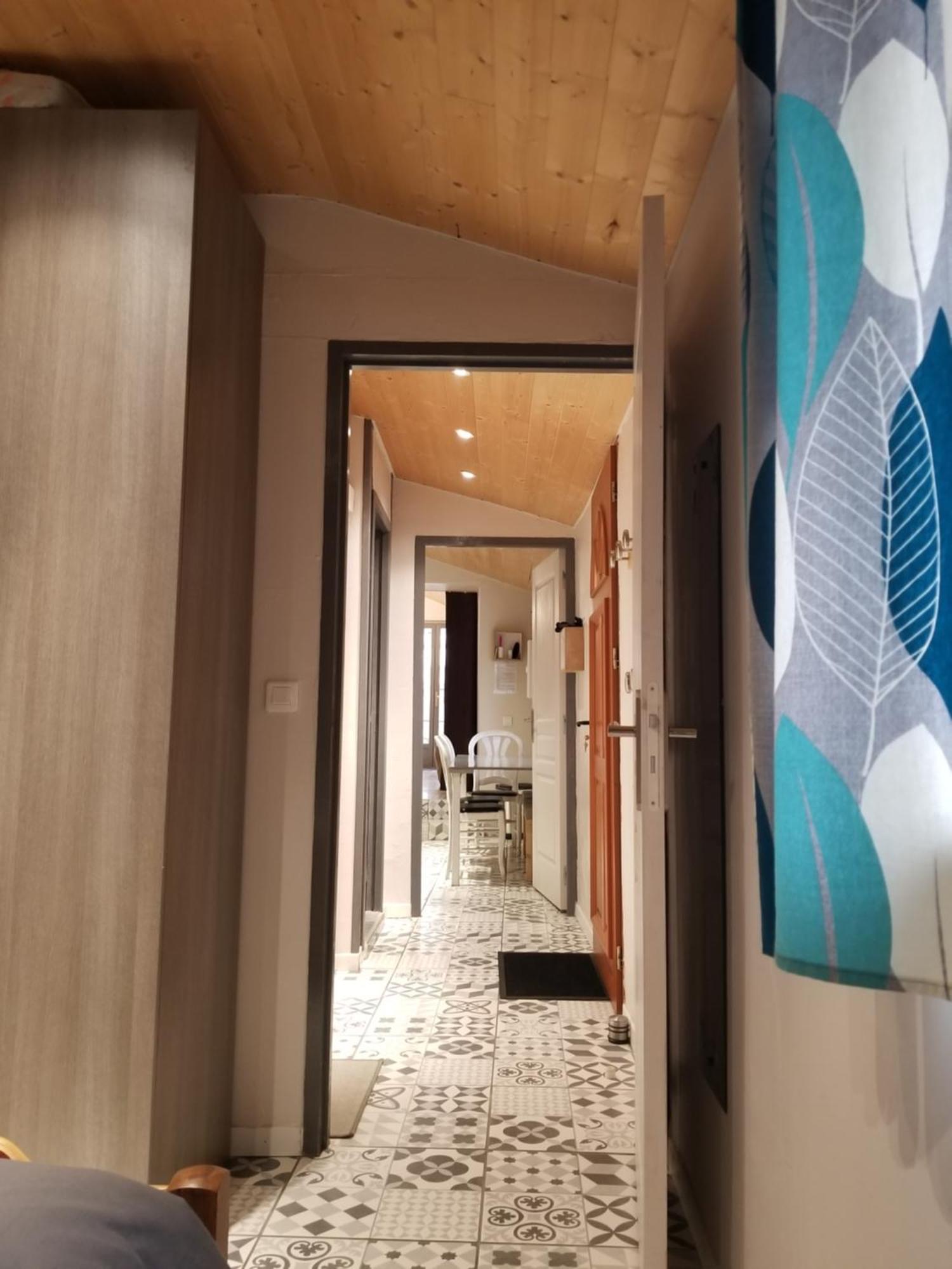 Maison Centre Ville Parking Prive Ax-les-Thermes Luaran gambar