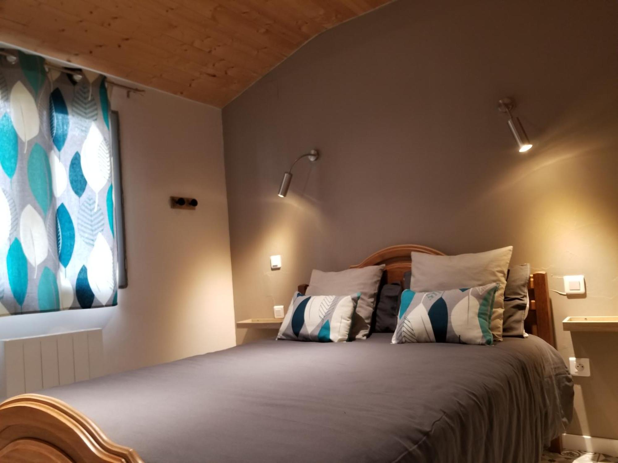 Maison Centre Ville Parking Prive Ax-les-Thermes Luaran gambar